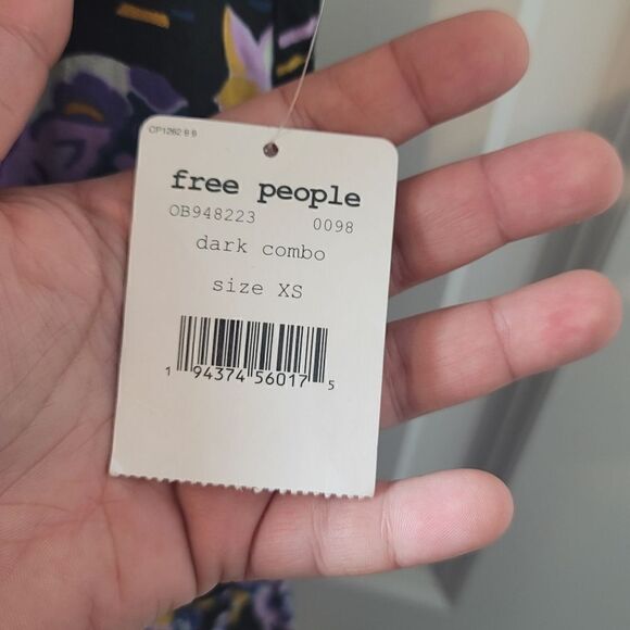 NWT- FREE PEOPLE Summer In Tulum Floral Tunic - Picture 5 of 12